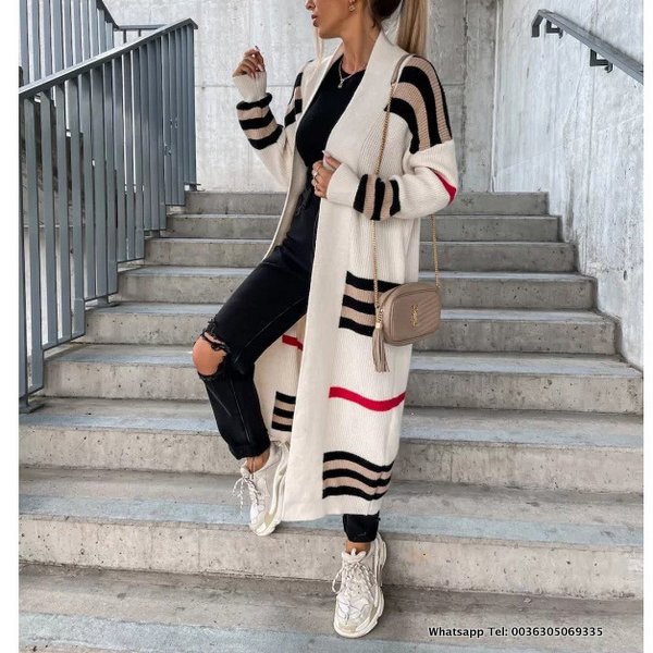 Gestrickte Strickjacke Damen Gestreift Beige