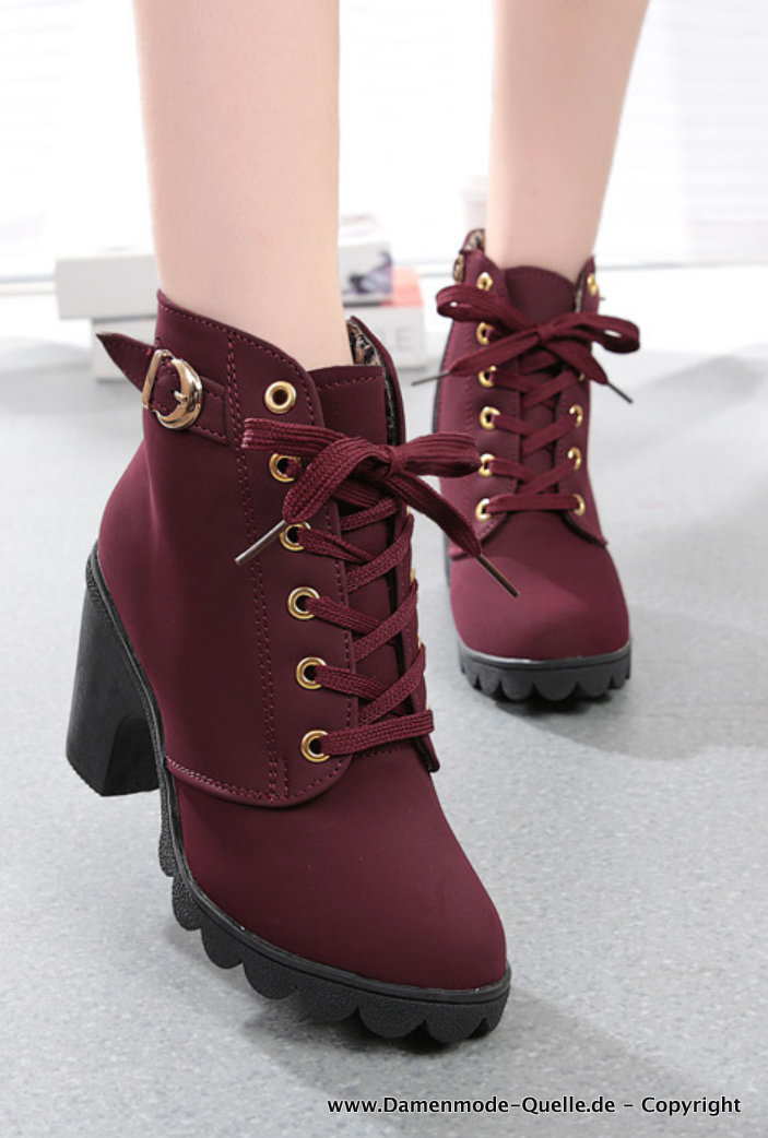 Lace Up Ankle Stiefeletten in Weinrot