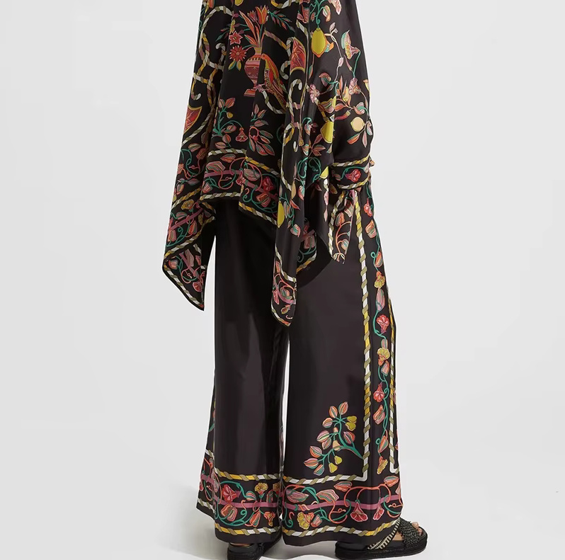 Satin Sommer Zweiteiler 2025 Damen Outfit Schwarz mit Blumen Muster