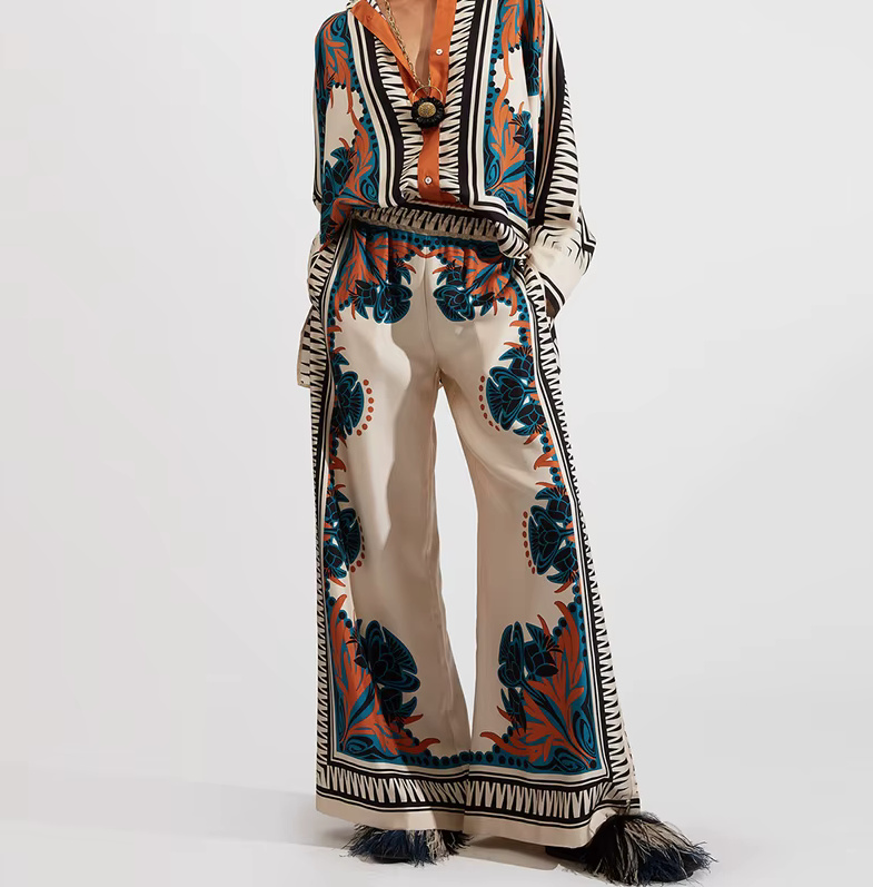 Satin Sommer Zweiteiler 2025 Damen Outfit mit Vintage Muster