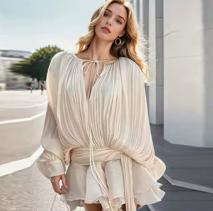 Sexy Mini Sommer Outfit 2025 Rock mit Bluse im Set Beige