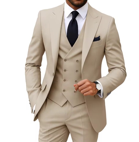 Eleganter Herrenanzug Dreiteilig in Champagne