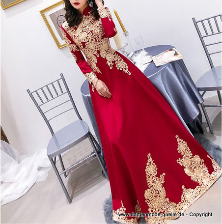 Rotes Abendkleid mit Applikationen in Gold