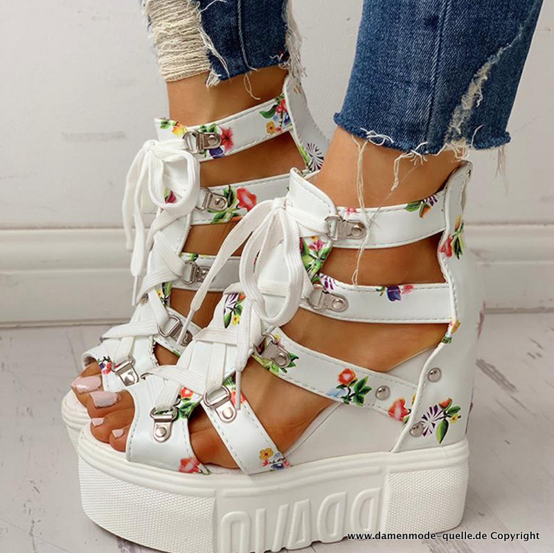 High Heels Casual Plateau Sommer Schuhe in Weiß mit Blumen