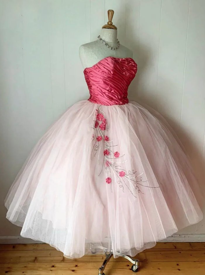 Bustie Abendkleid in Pink Rosa mit Tüll Rock und Blumen