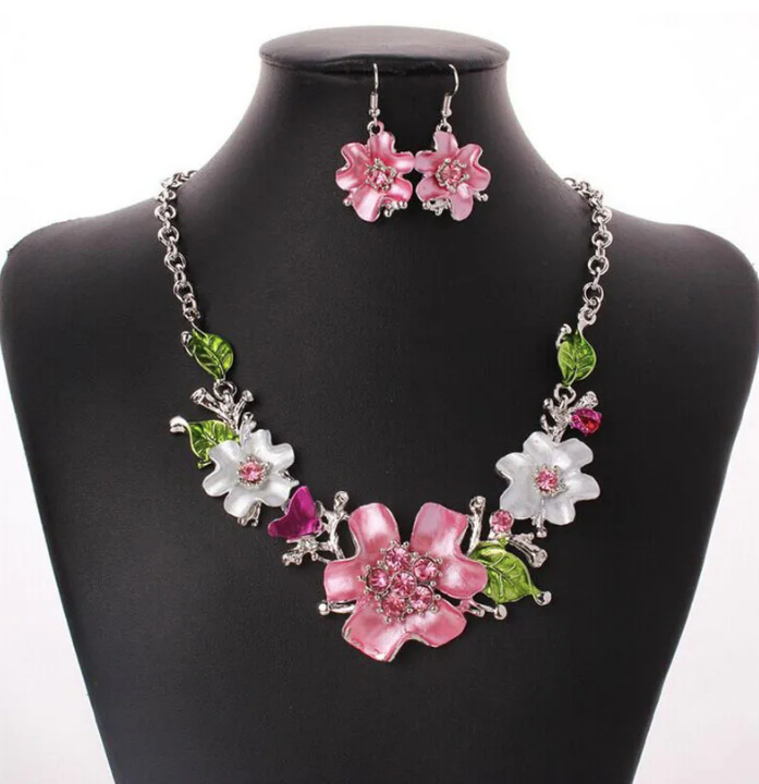 Boho Style Strass Blumen Halskette mit Ohrringe im Set Modeschmuck